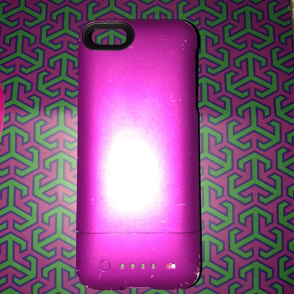 iPhone 5s Mophie Charging Phone Case